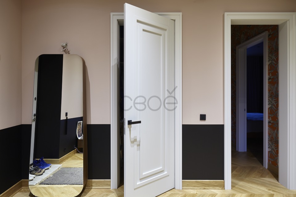 Купить межкомнатные белые двери, изготовленные по индивидуальным размерам