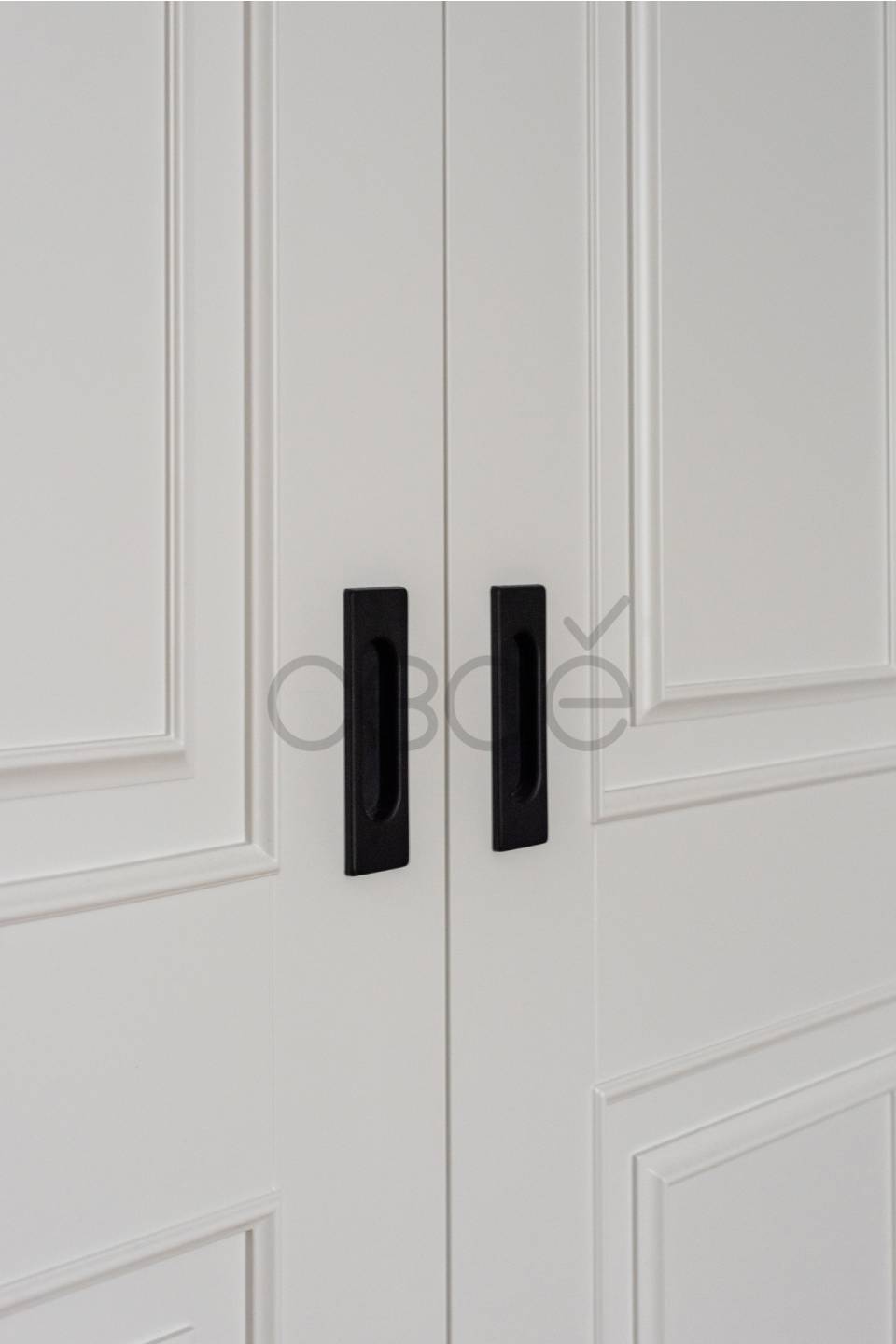 Раздвижные двери-пенал – комфортное решение для узкого коридора